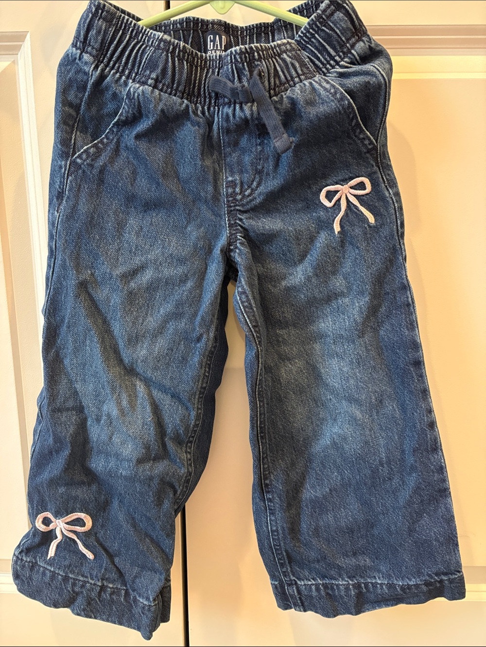 GAP Girls Dark Blue Denim Pull-On Jeans with Pink Bow Embroidery